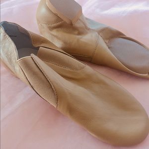 Nude Jazz Shoes SIZE 10. Never Worn.